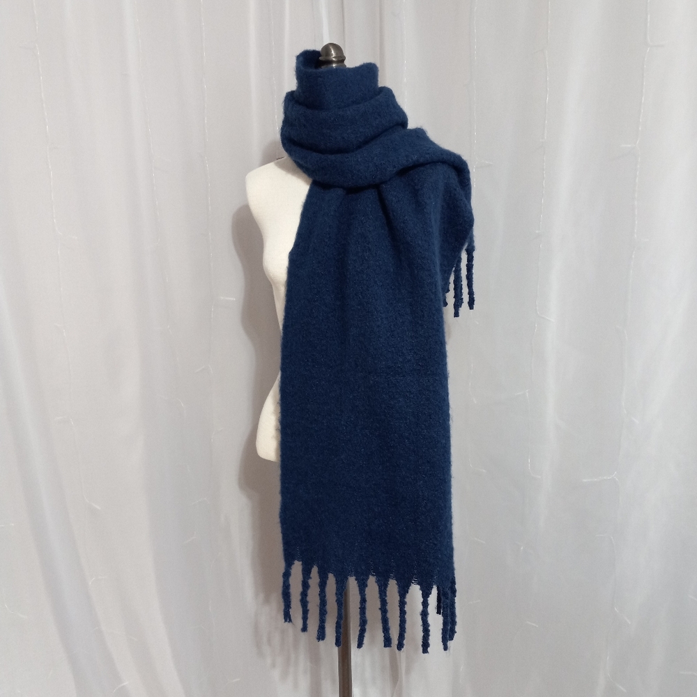 Blanket Scarf With Fringe - Super Soft & Fuzzy